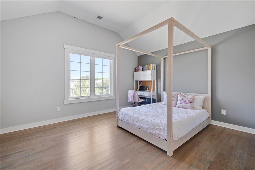 4003 W 156th Terrace — photo 29
