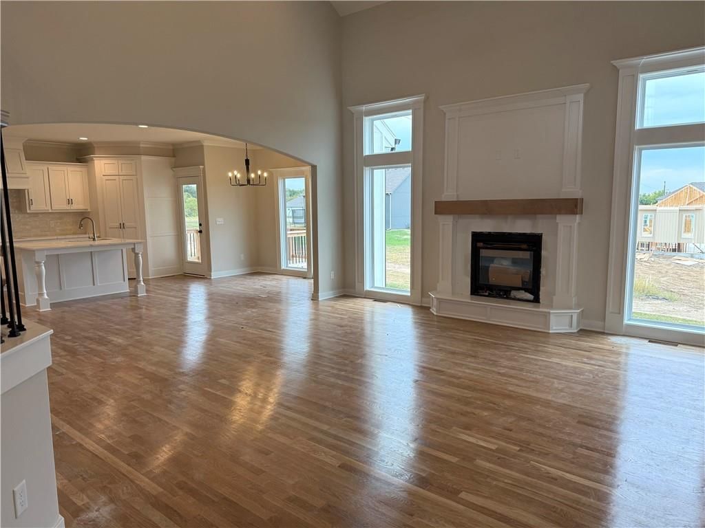 1011 Poplar Lane — photo 3