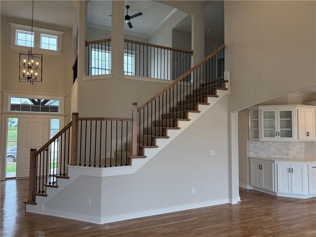 1011 Poplar Lane — photo 5