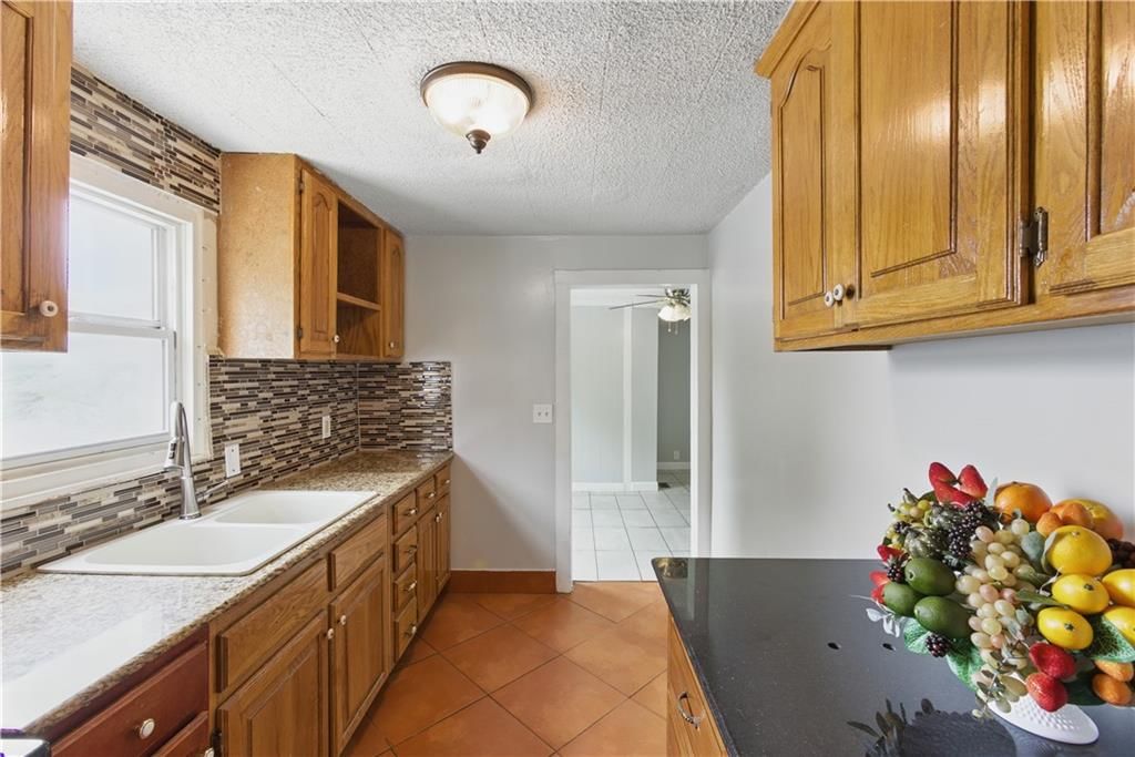 814 S Saville Avenue — photo 21