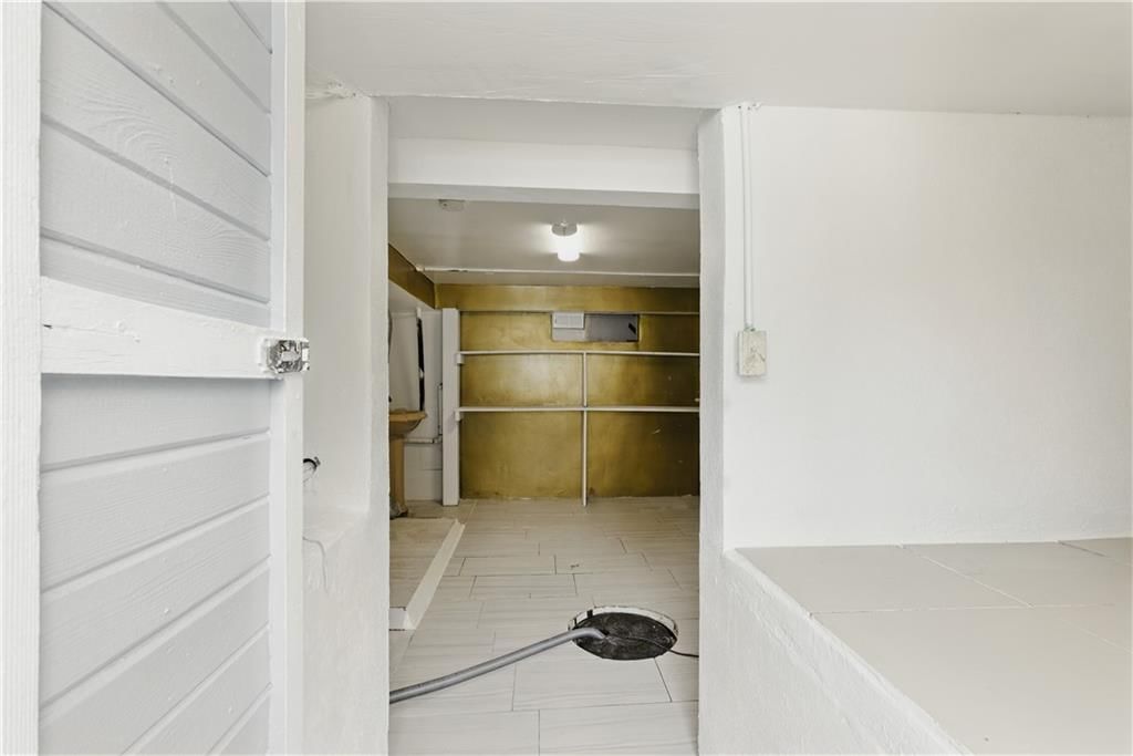 814 S Saville Avenue — photo 26