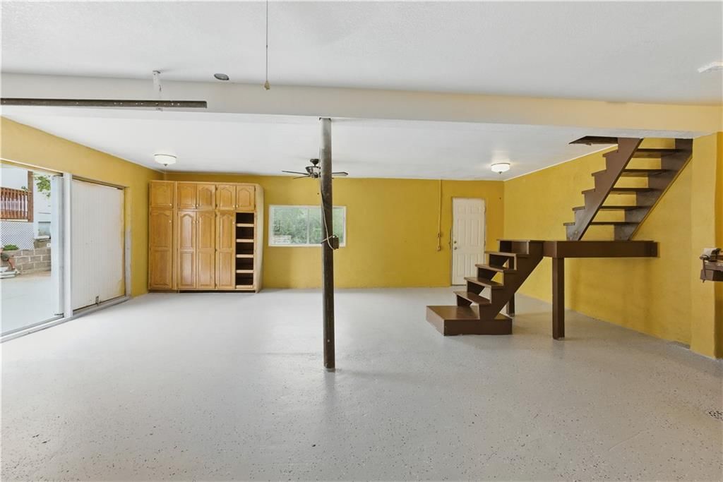 814 S Saville Avenue — photo 35