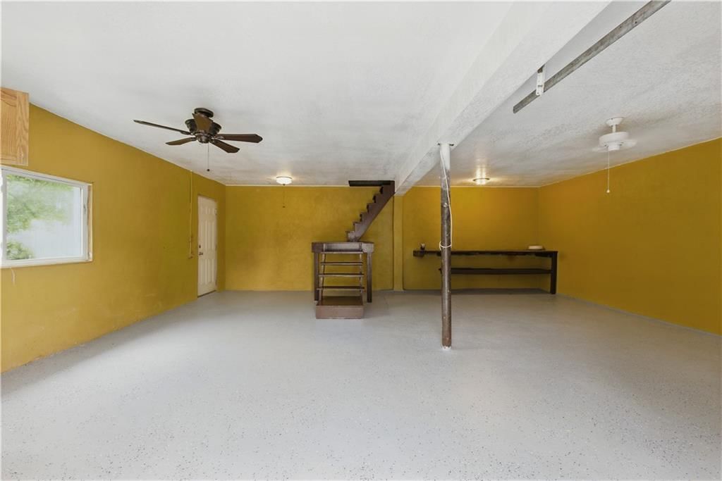 814 S Saville Avenue — photo 36