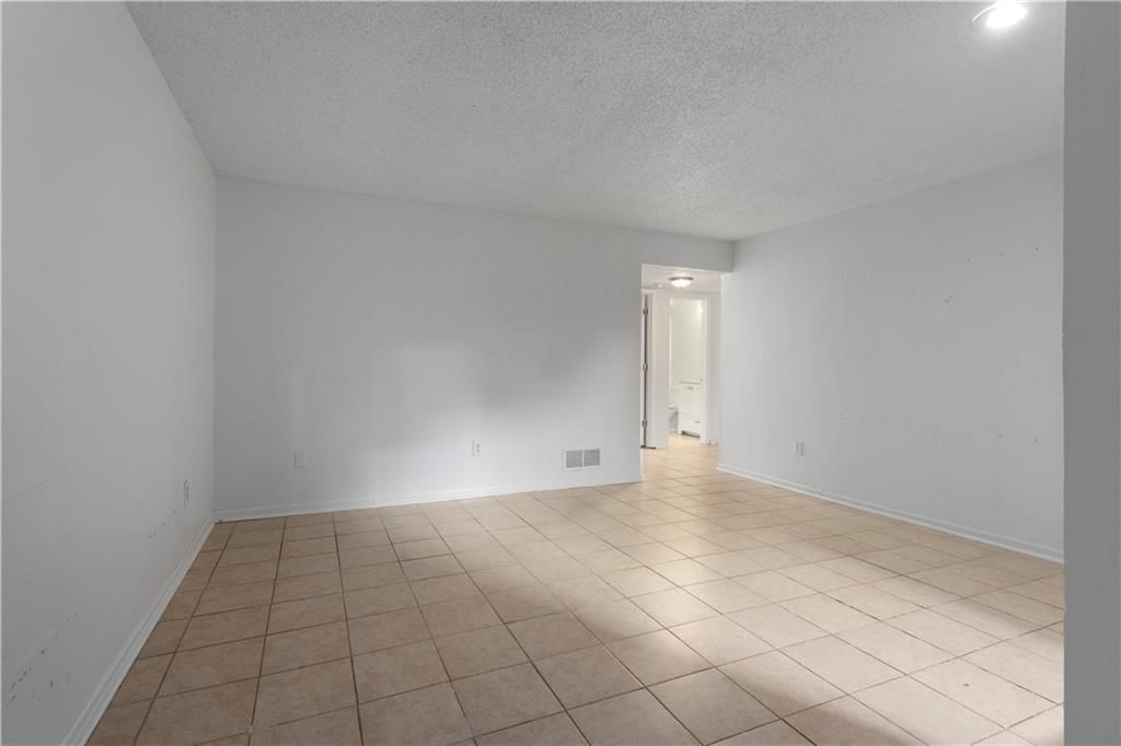 8949 Hauser Street — photo 14