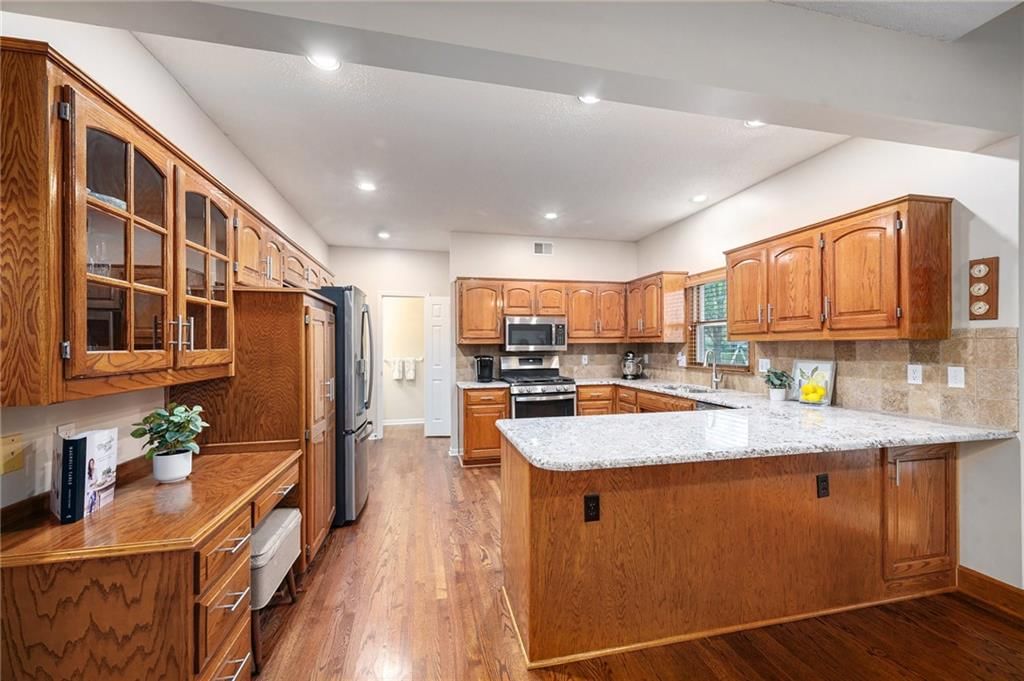 11920 W 132nd Street — photo 10