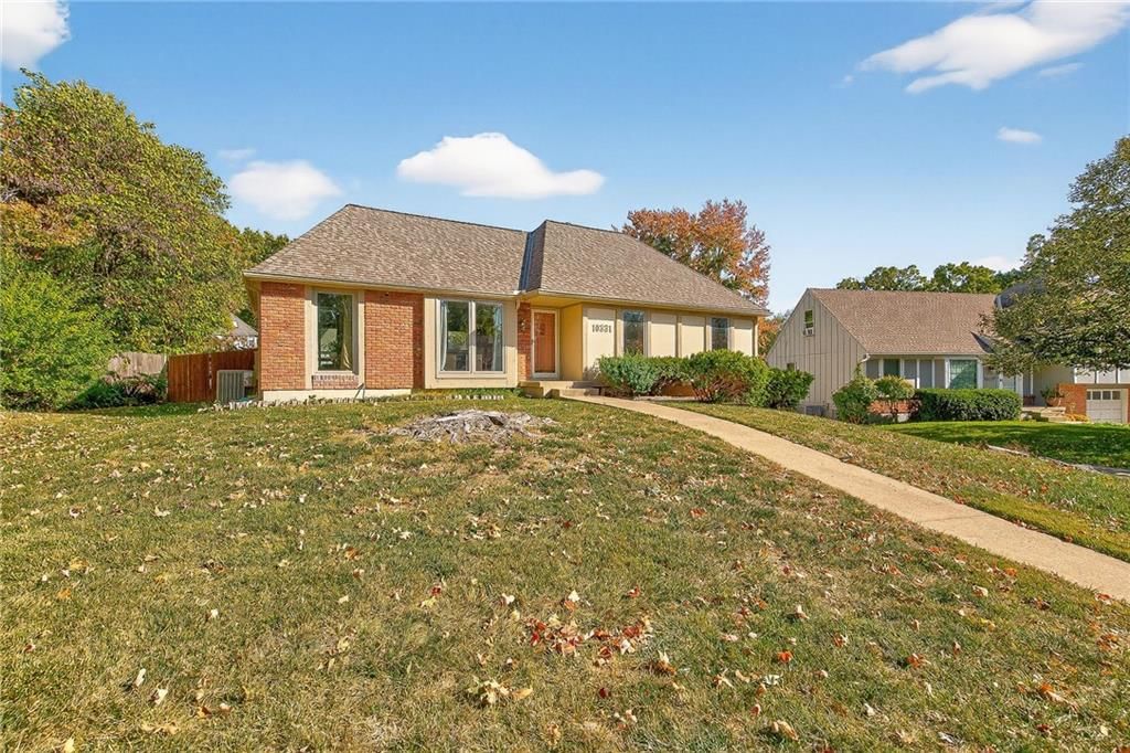 10331 Westgate Street, Overland Park, KS