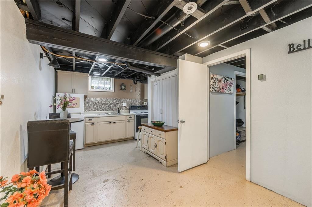 3800 S Crysler Avenue — photo 48