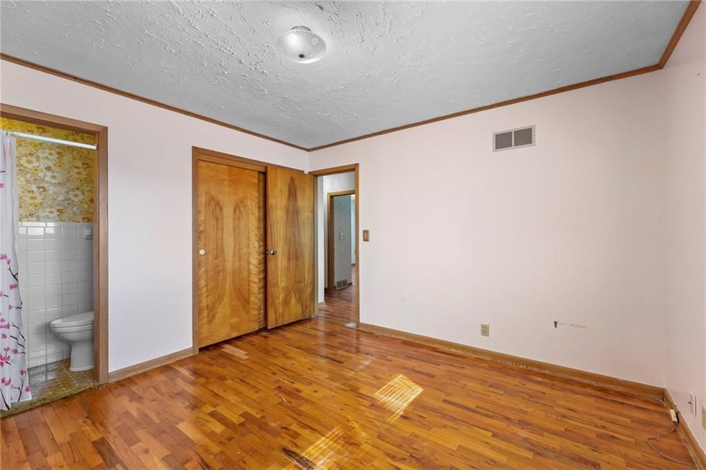 206 Evans Street — photo 16