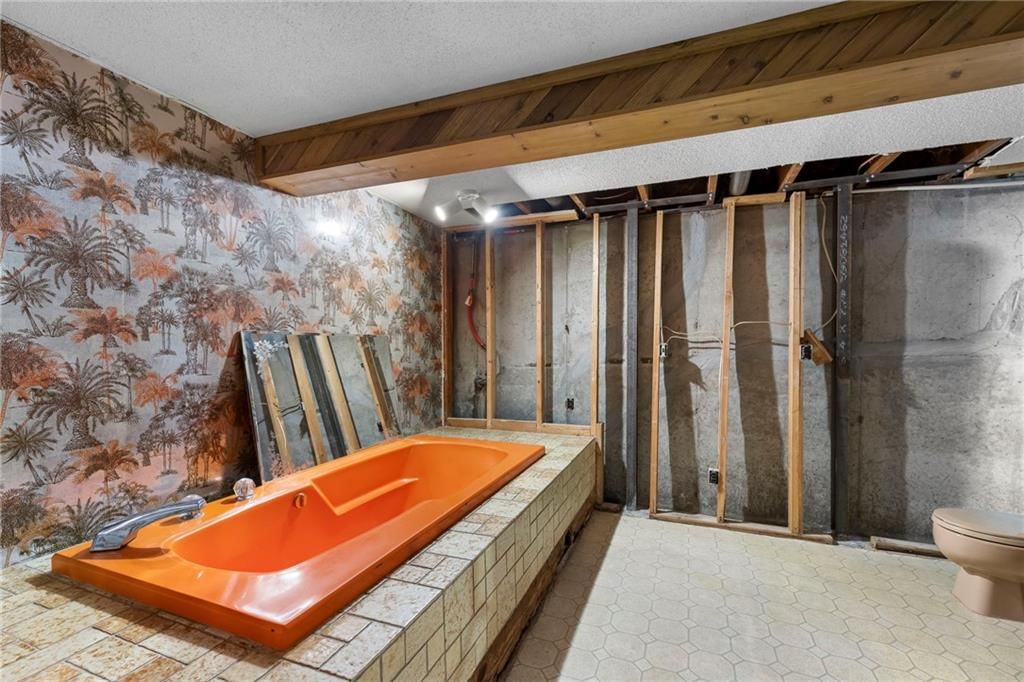 206 Evans Street — photo 28