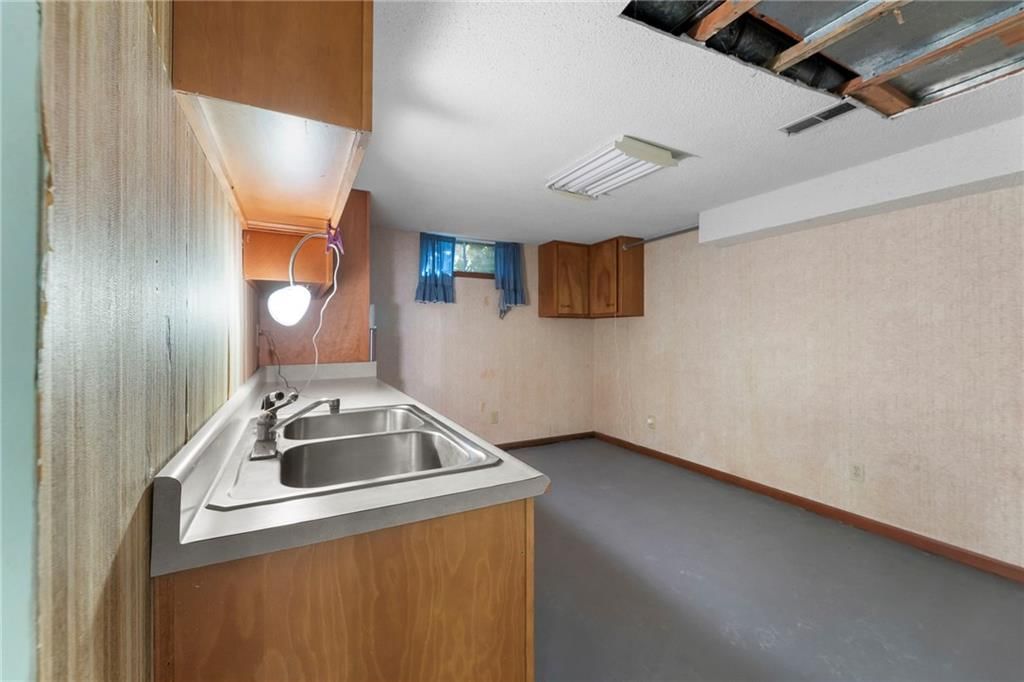 206 Evans Street — photo 31