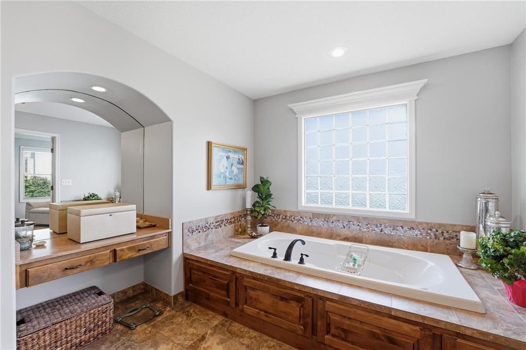 15816 Hayes Street — photo 19