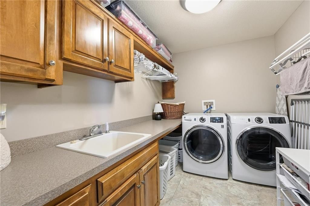 15816 Hayes Street — photo 23