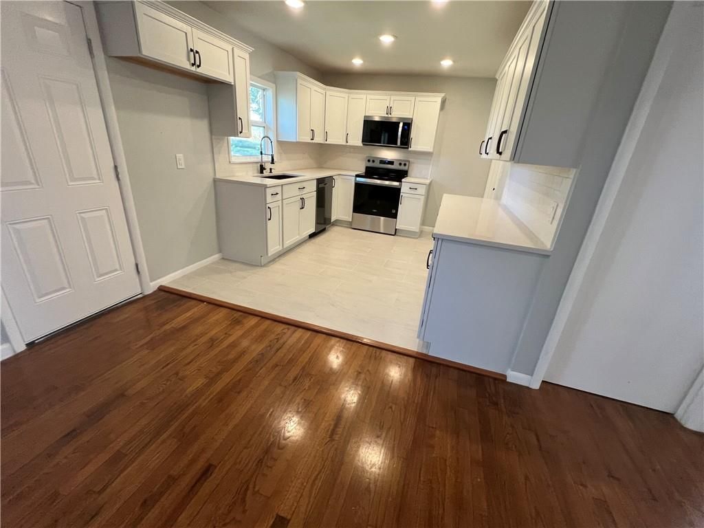 404 Lincoln Street — photo 5