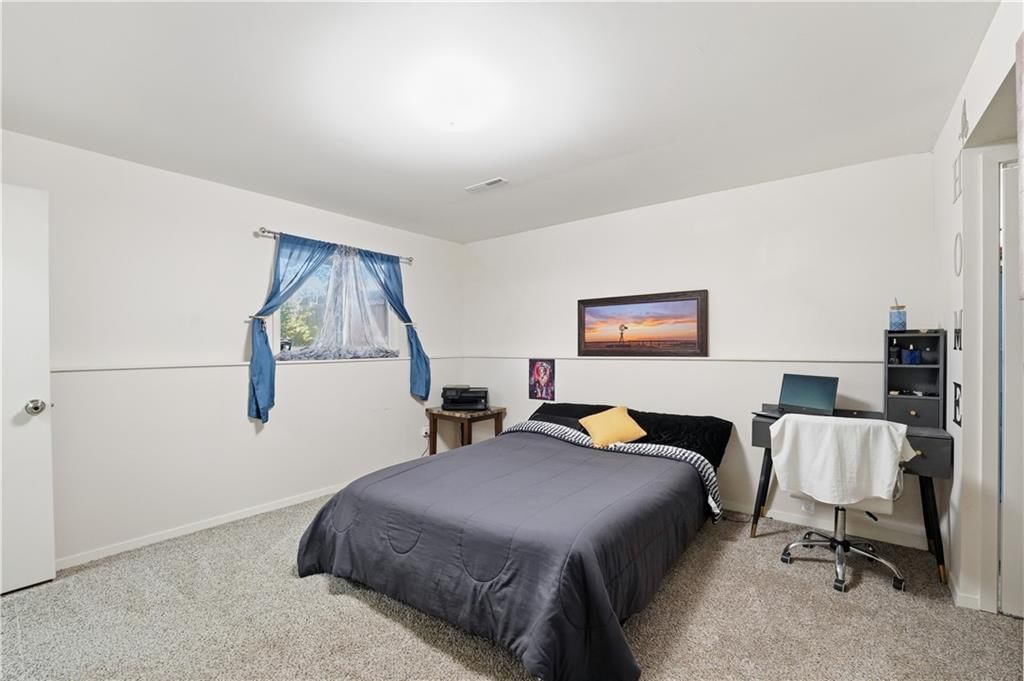 10901 Gillette Street — photo 14
