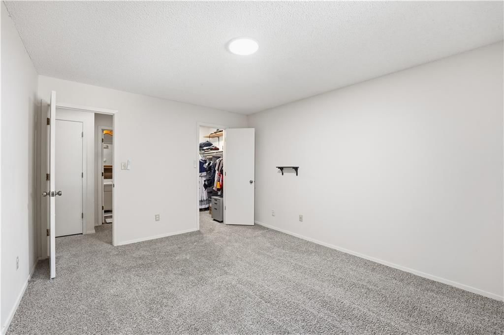 10901 Gillette Street — photo 10