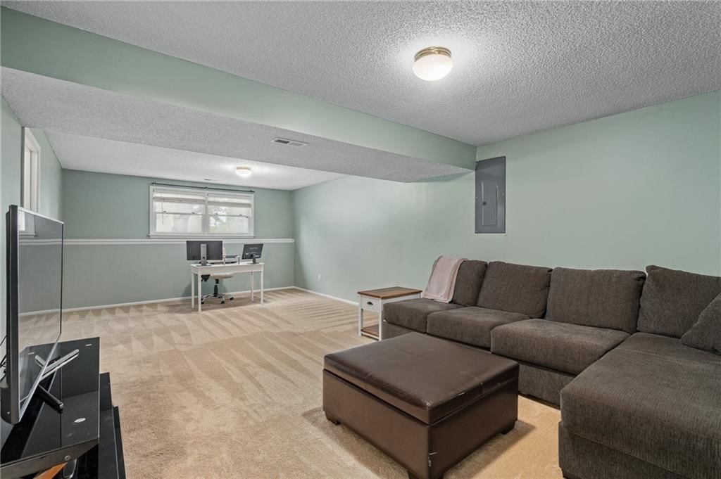 4605 NE Kingston Drive — photo 26
