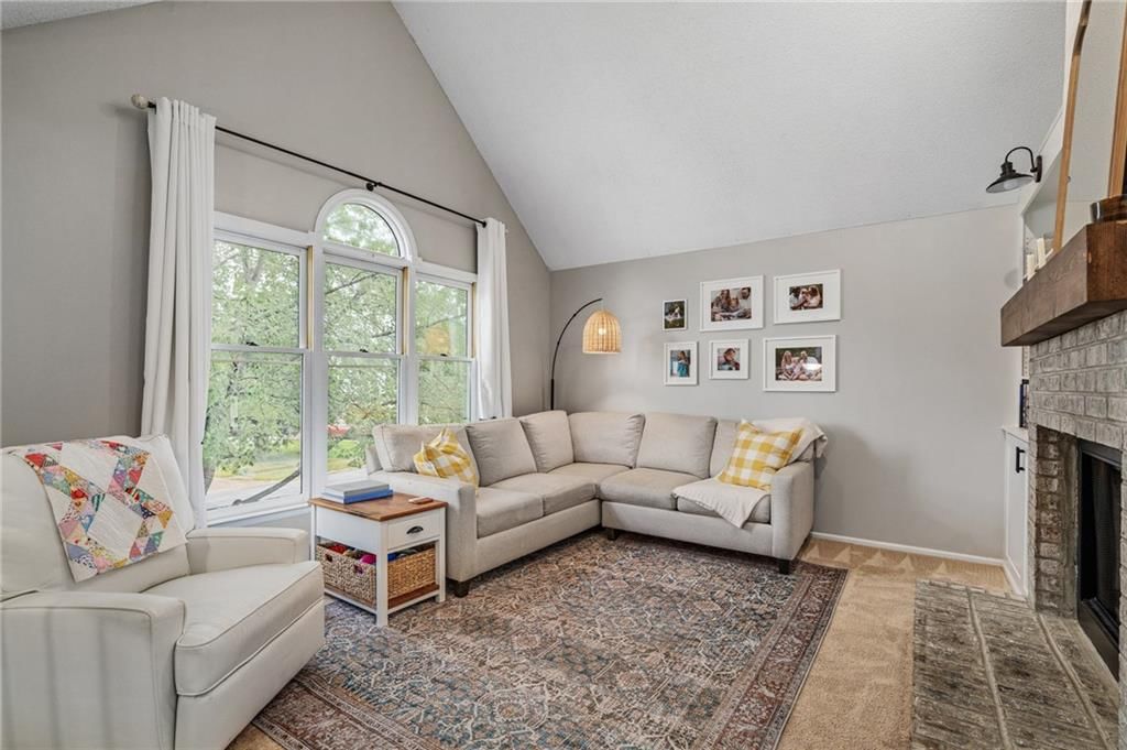 4605 NE Kingston Drive — photo 10