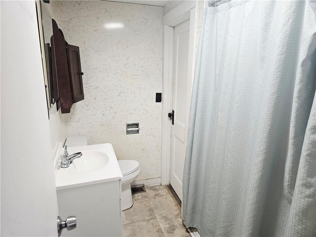 1309 Walnut Street — photo 13