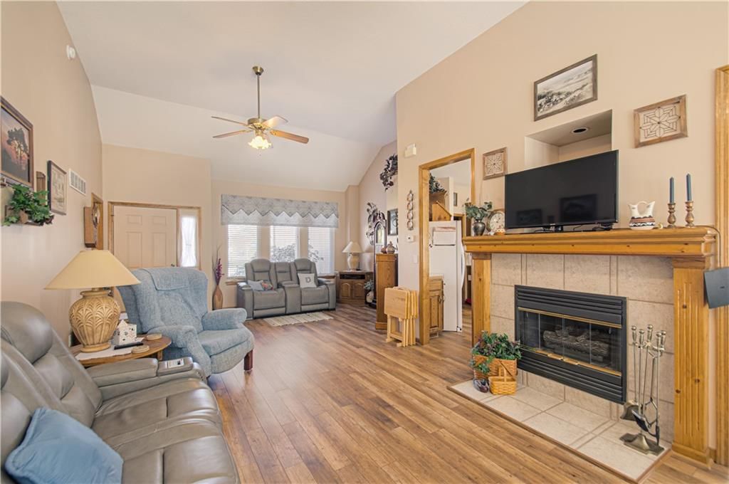 12660 S Parker Terrace — photo 5