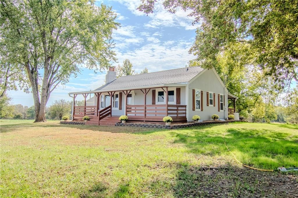 40503 E State Route 2 Highway, Garden City