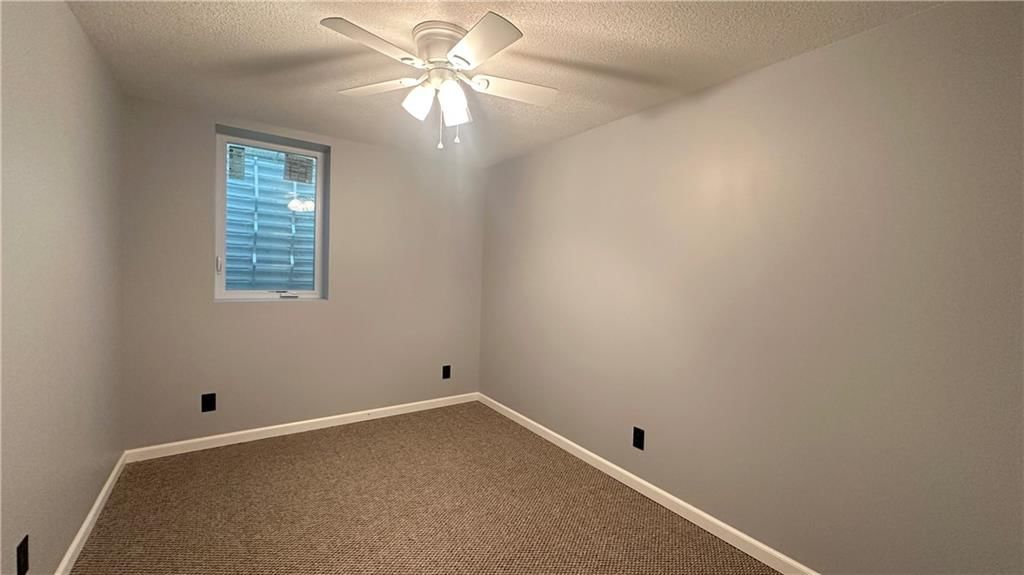 322 S Willow Street — photo 29