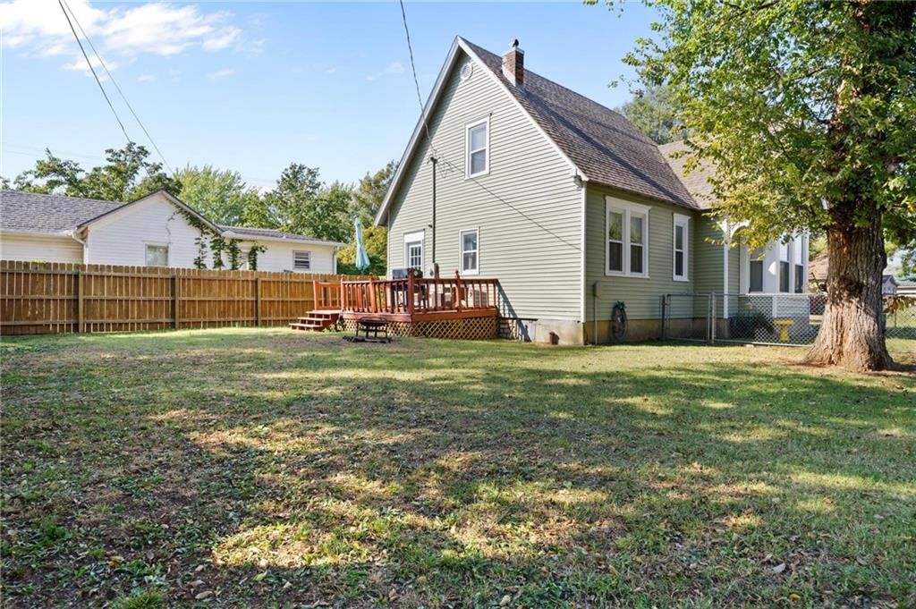 316 W St Marys Street — photo 33
