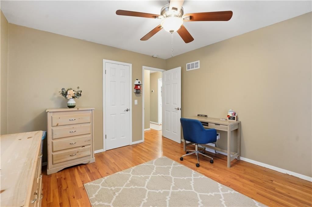 5673 N Tullis Avenue — photo 23