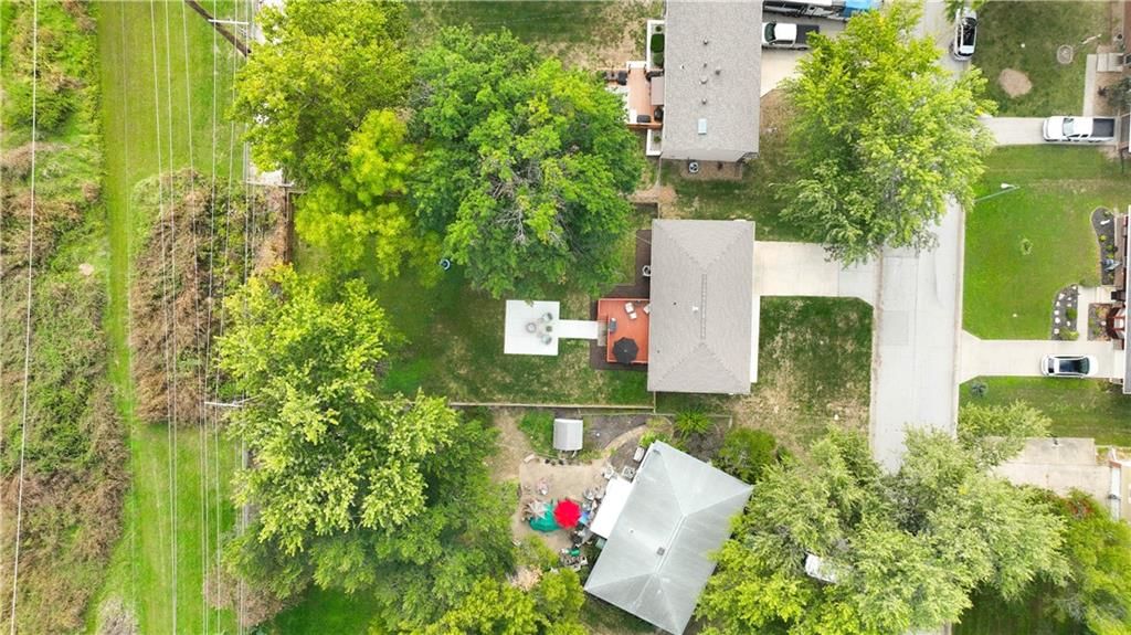 5673 N Tullis Avenue — photo 35