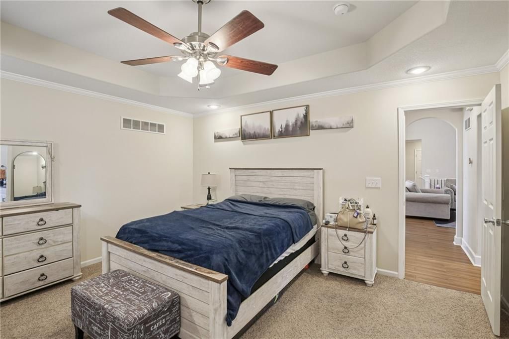 1253 Vivian Drive — photo 24