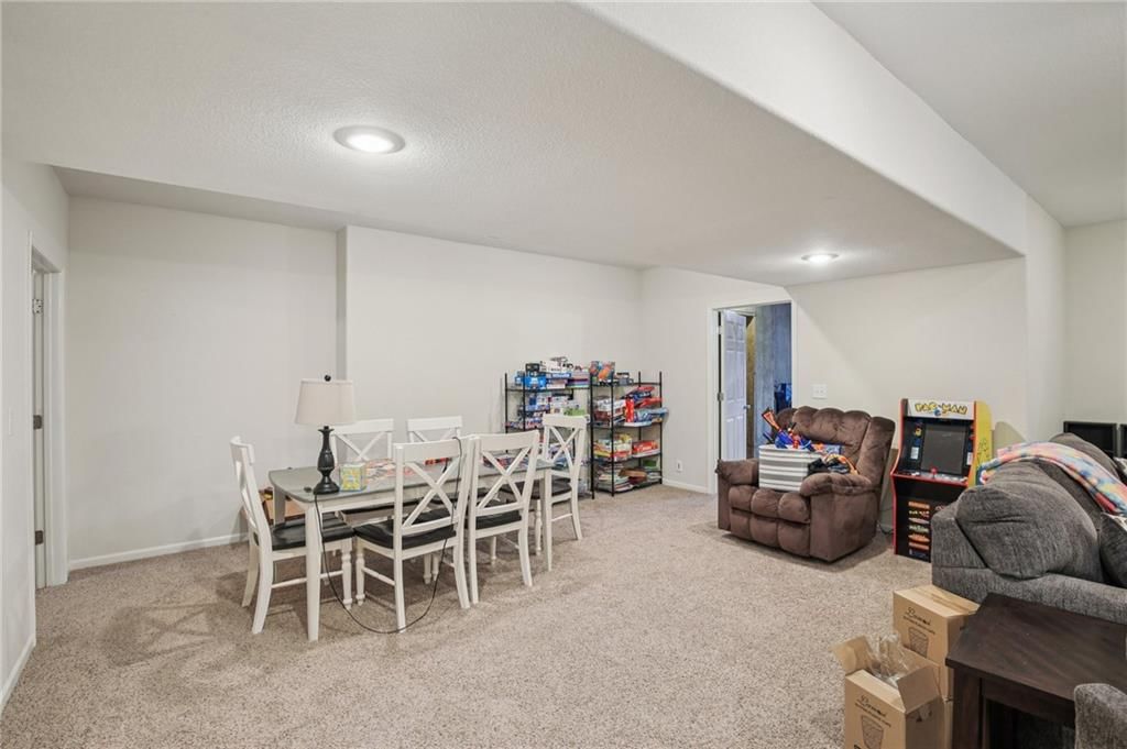 1253 Vivian Drive — photo 30