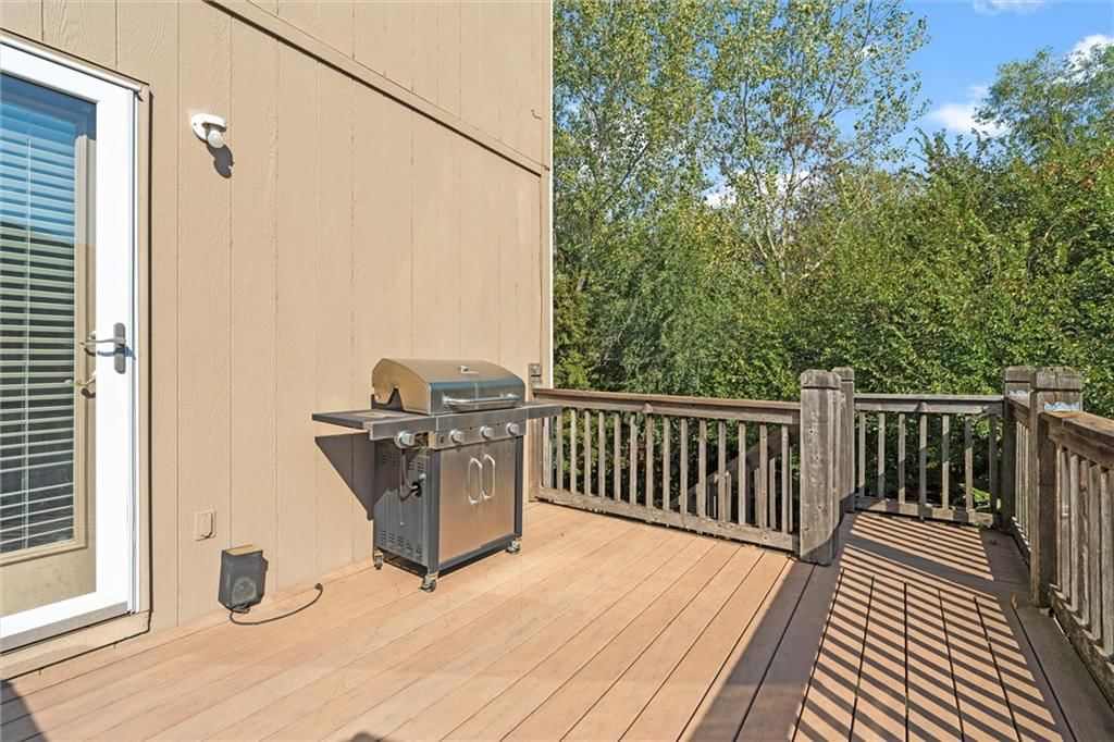 1207 N 131st Terrace — photo 30