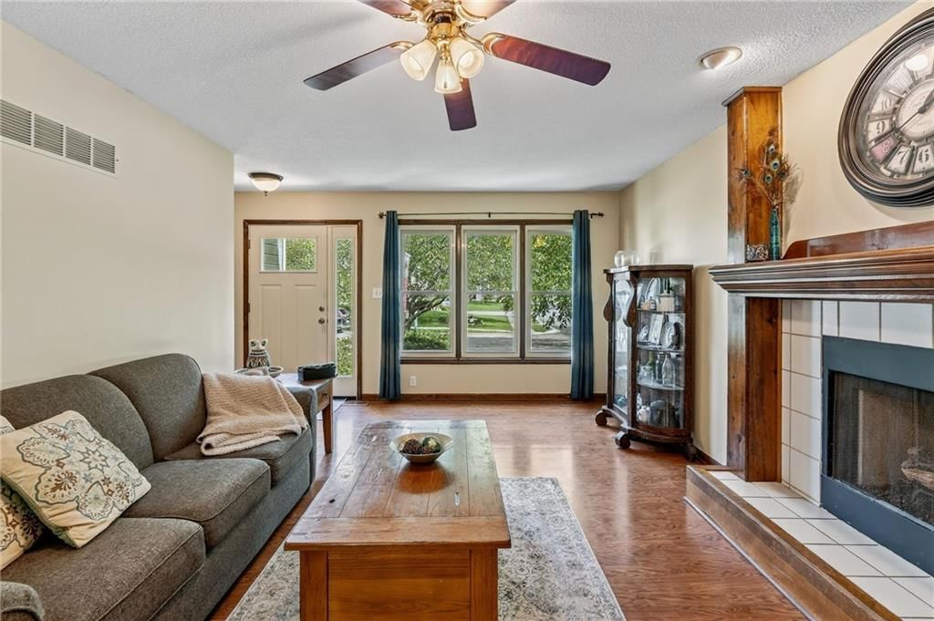 716 White Oak Lane — photo 9