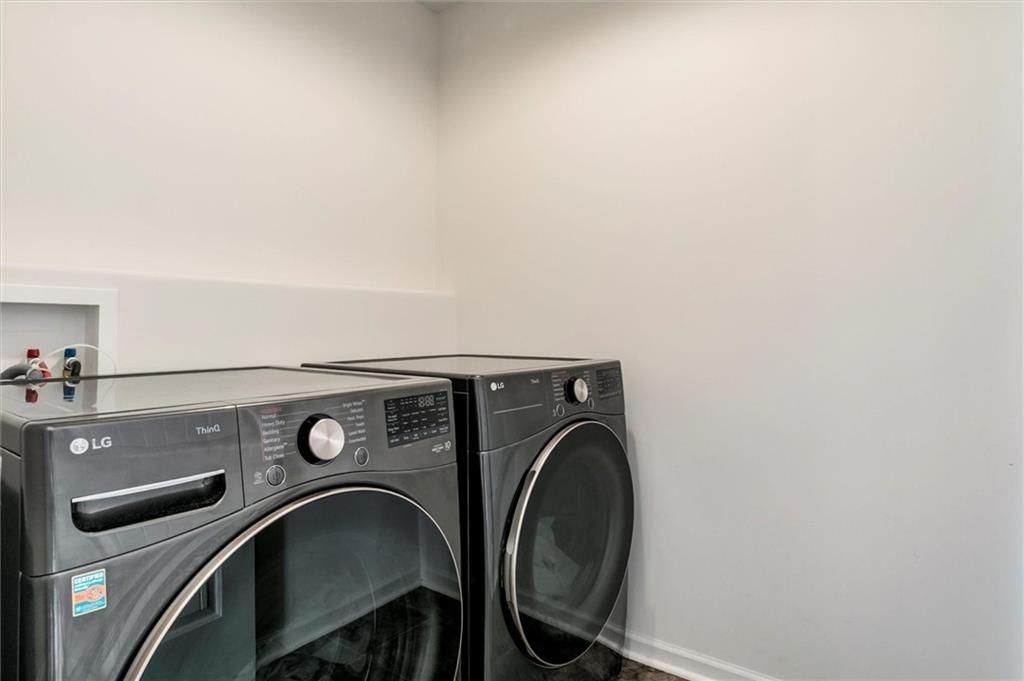 20913 W 72nd Street — photo 17