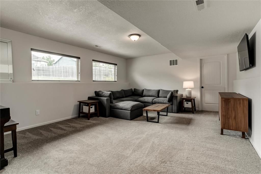 20913 W 72nd Street — photo 21