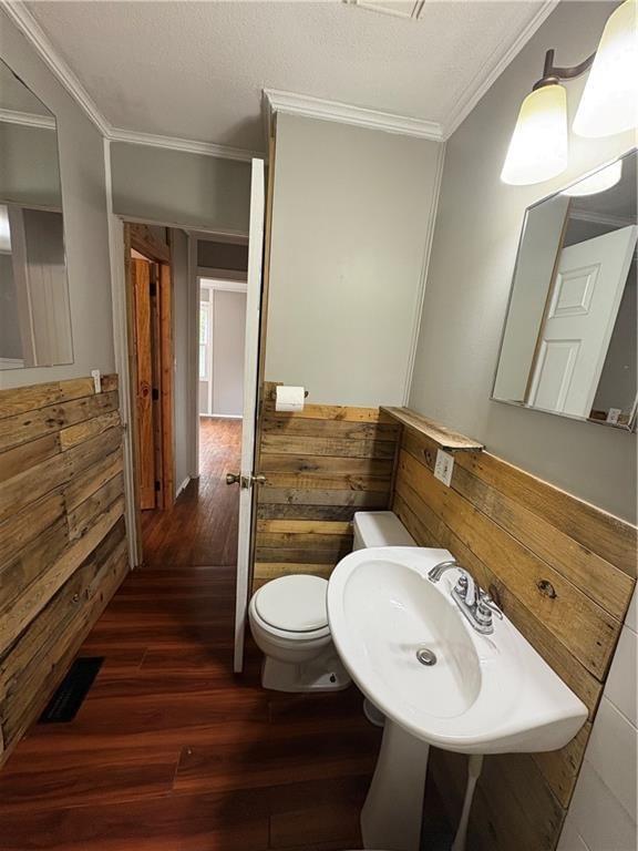 1004 NE 43rd Street — photo 34