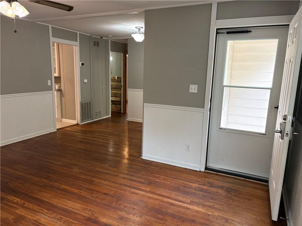 1004 NE 43rd Street — photo 5