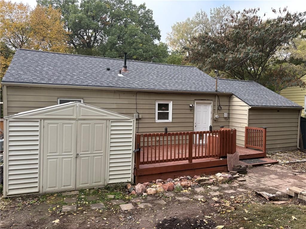 1004 NE 43rd Street — photo 50