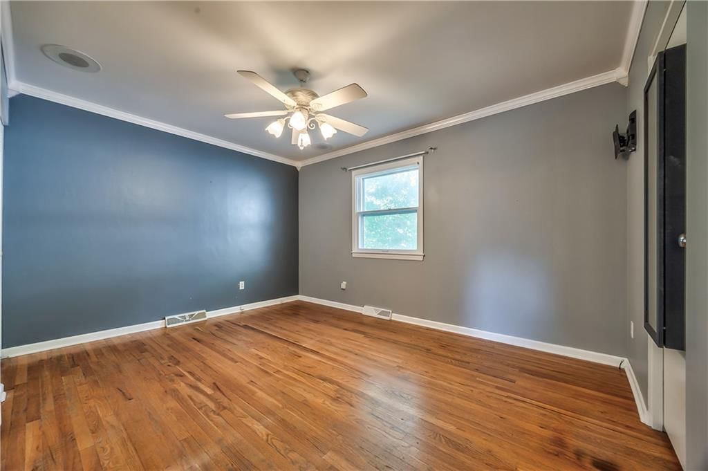9222 W 101st Street — photo 15