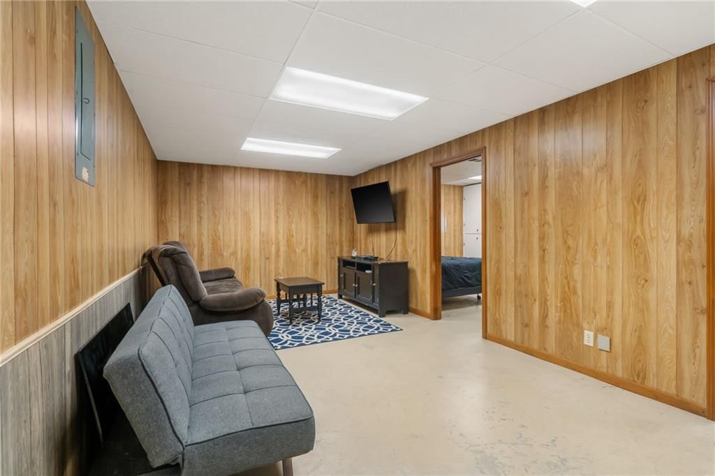 1505 Hale Avenue — photo 26