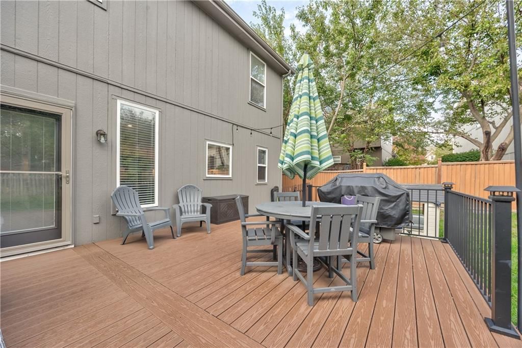 9608 W 132nd Terrace — photo 33