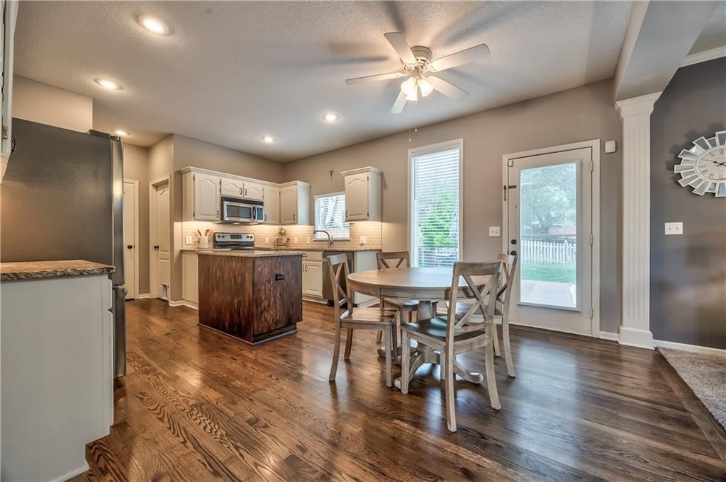 9608 W 132nd Terrace — photo 9