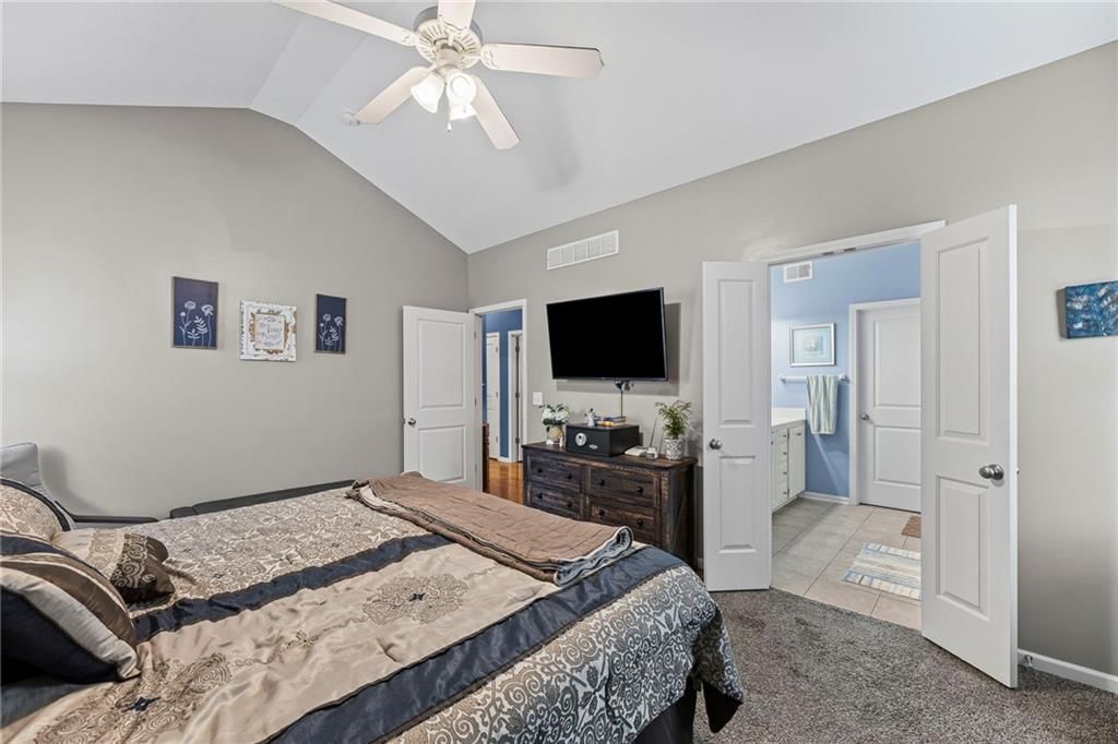 551 S Juniper Street — photo 17