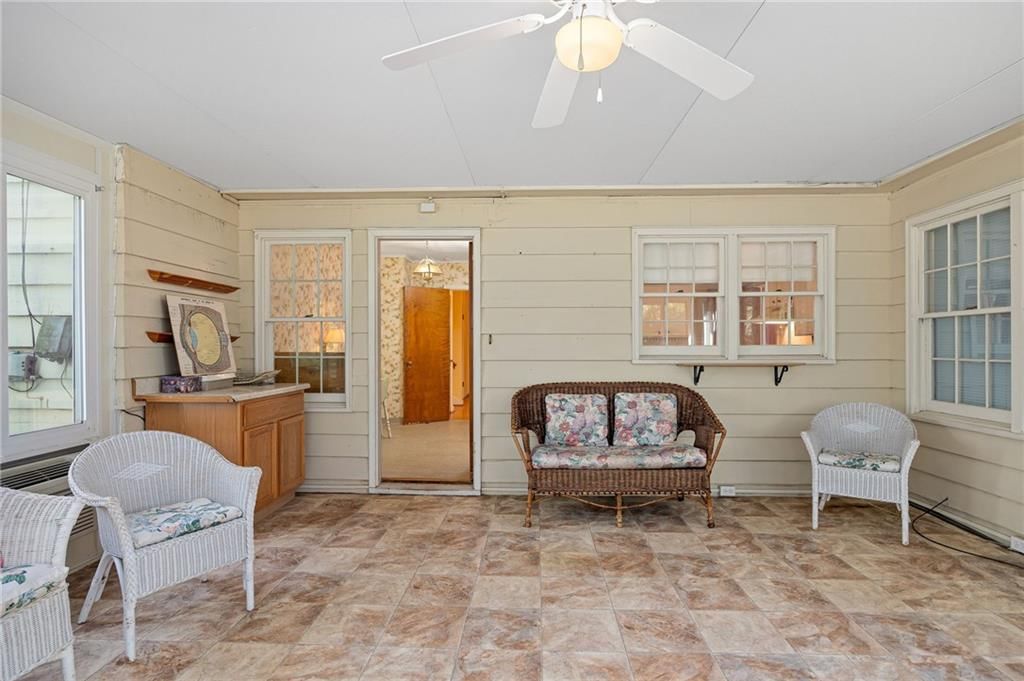 2211 Lovers Lane — photo 20