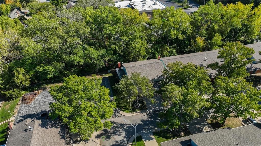 6514 W 51st Street — photo 33