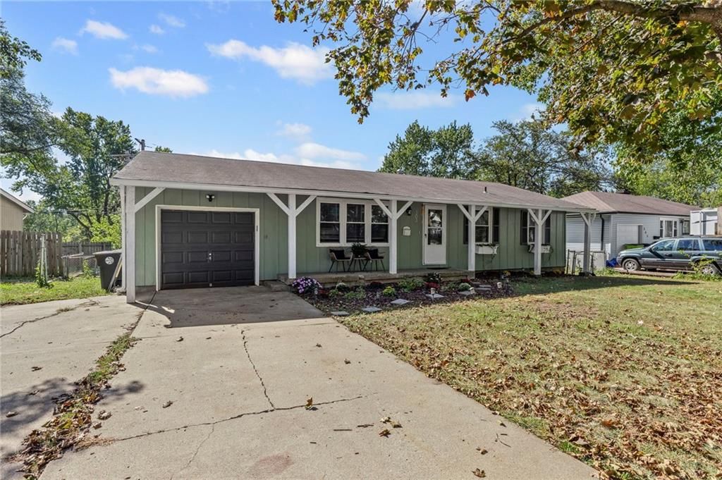 303 W Sunrise Drive — photo 3