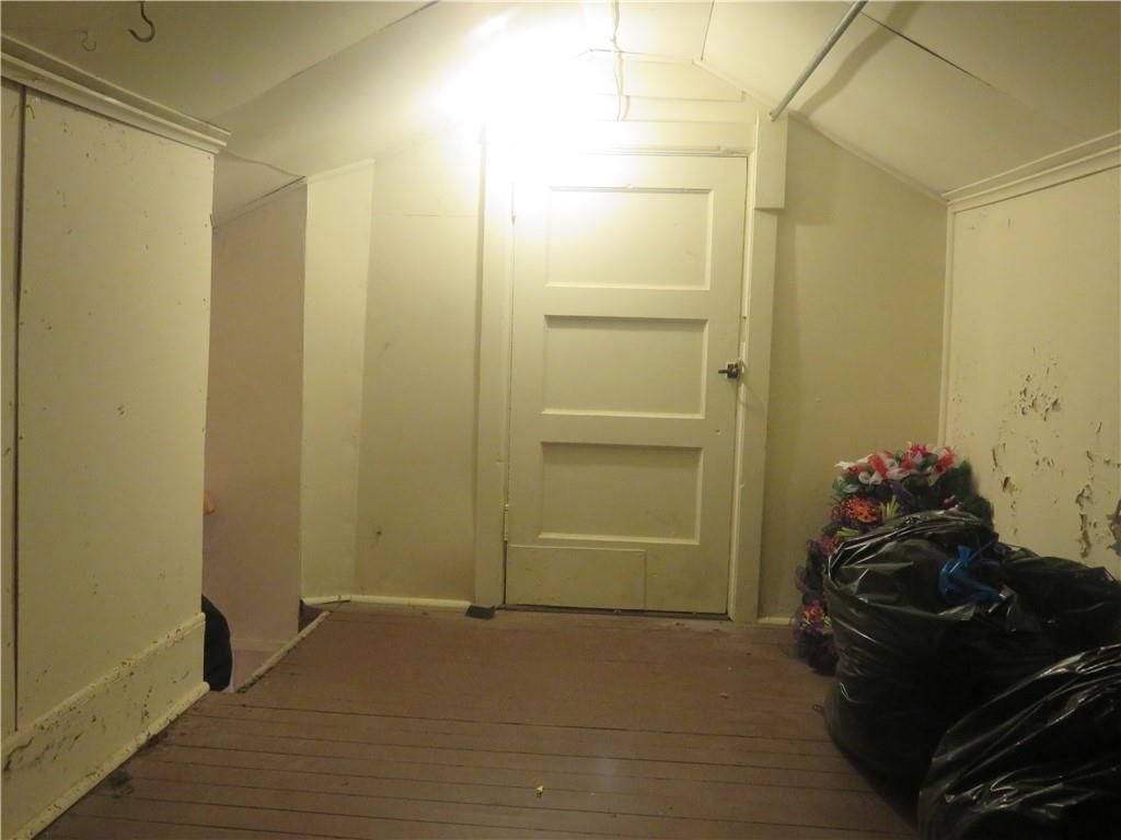 5410 Clark Street — photo 15