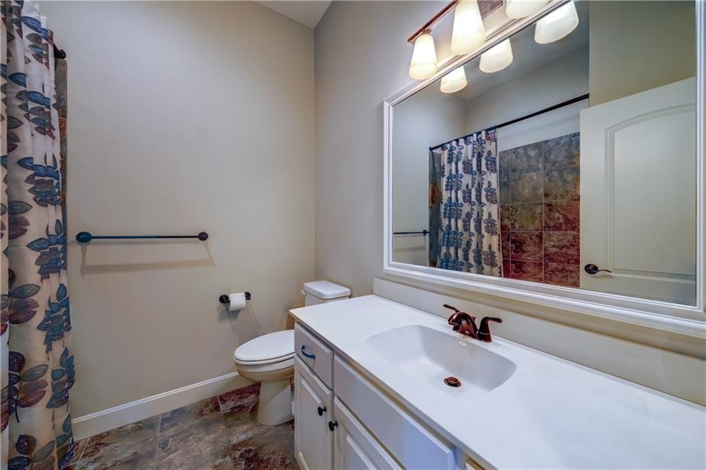 8823 Vista Drive W — photo 21