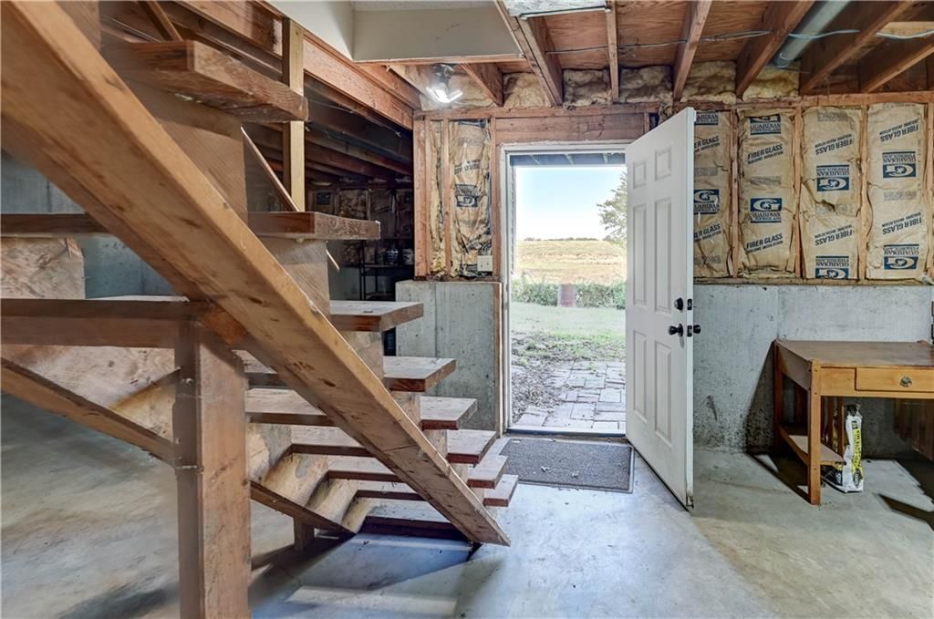 2218 N Salem Drive — photo 49