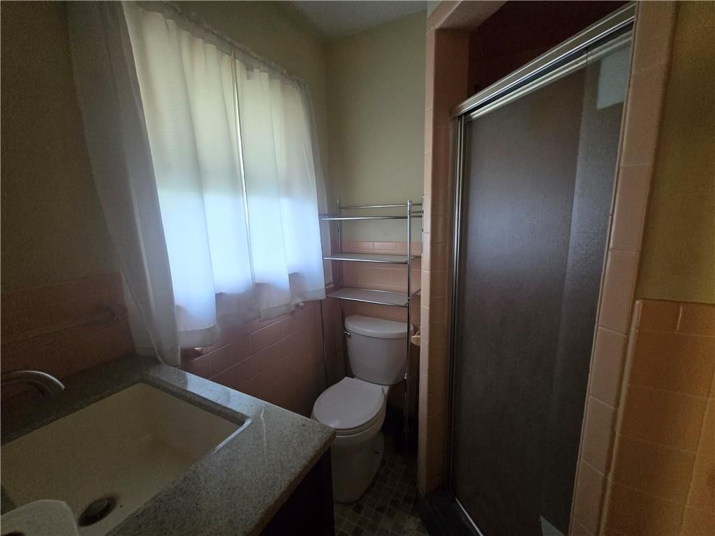 402 Jefferson Street — photo 20