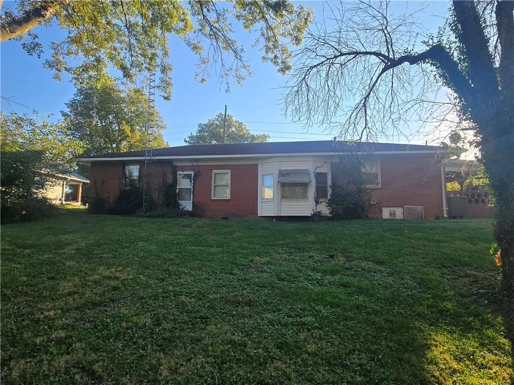 402 Jefferson Street — photo 35